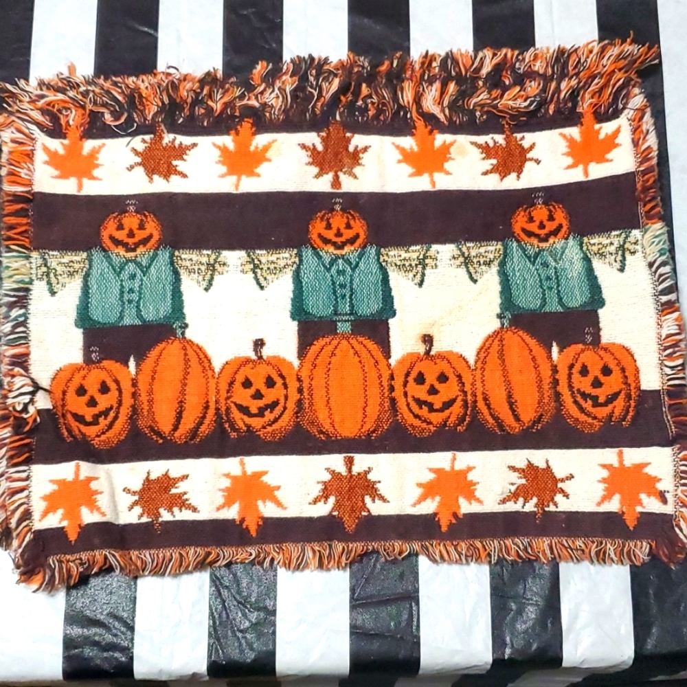 Vintage Halloween/ Fall set of 4 table mats